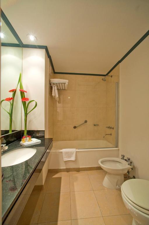 Hotel Libertador ตันดิล ภายนอก รูปภาพ