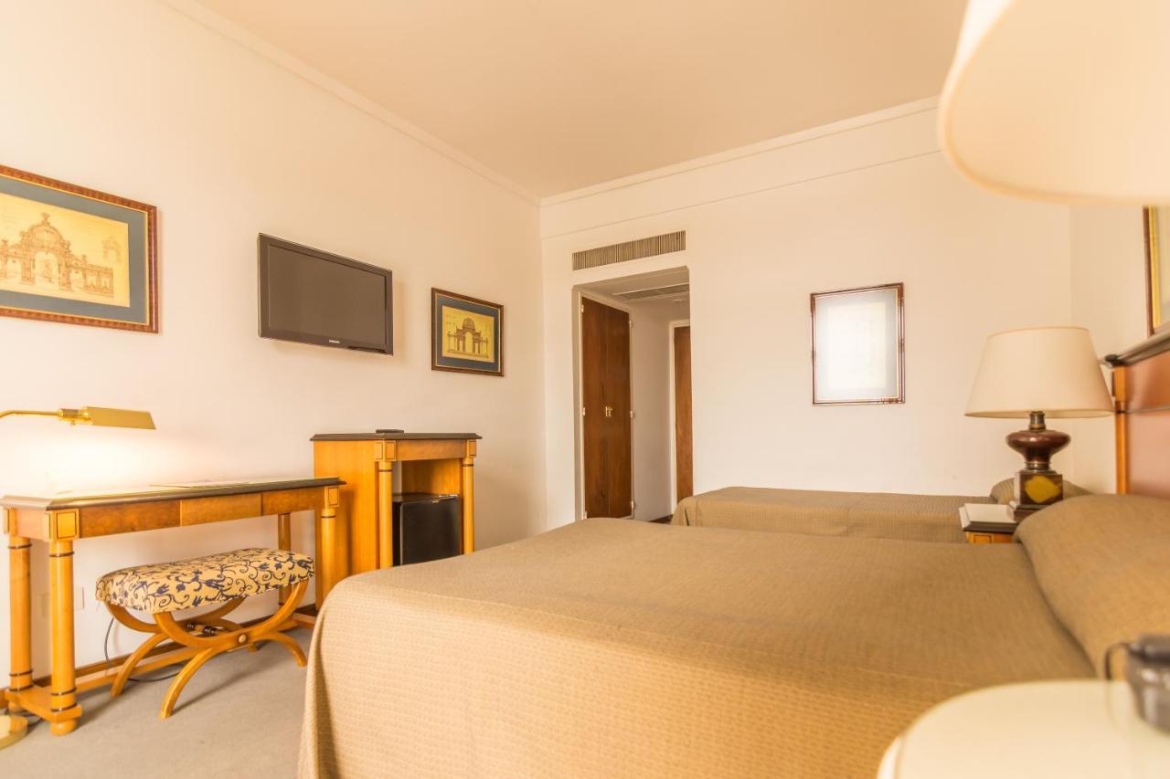 Hotel Libertador ตันดิล ภายนอก รูปภาพ