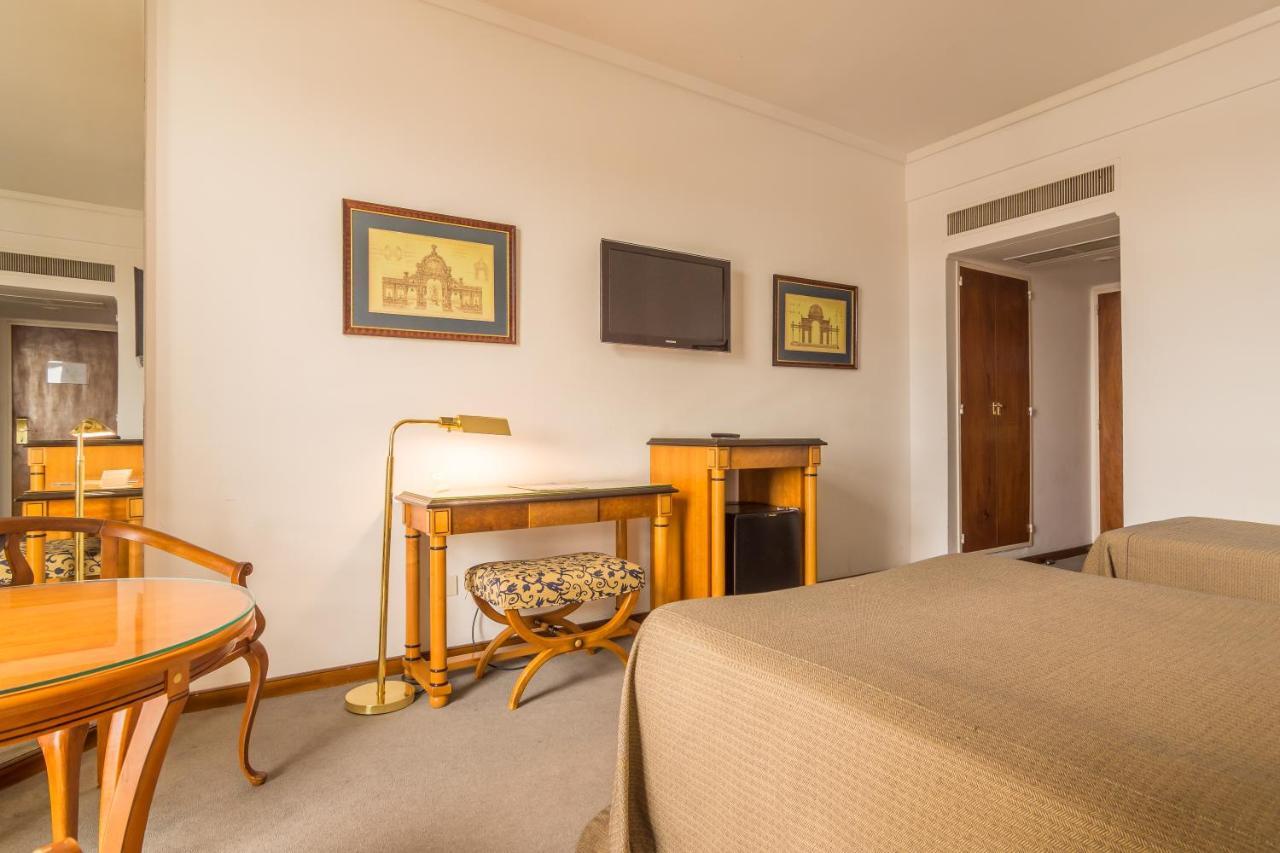 Hotel Libertador ตันดิล ภายนอก รูปภาพ